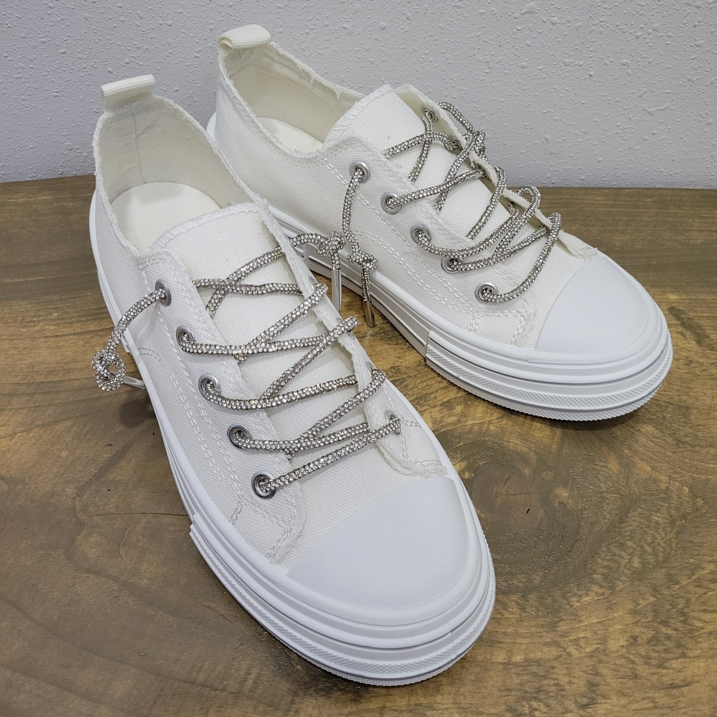 Very G White Aman Rhinestone Sneakers