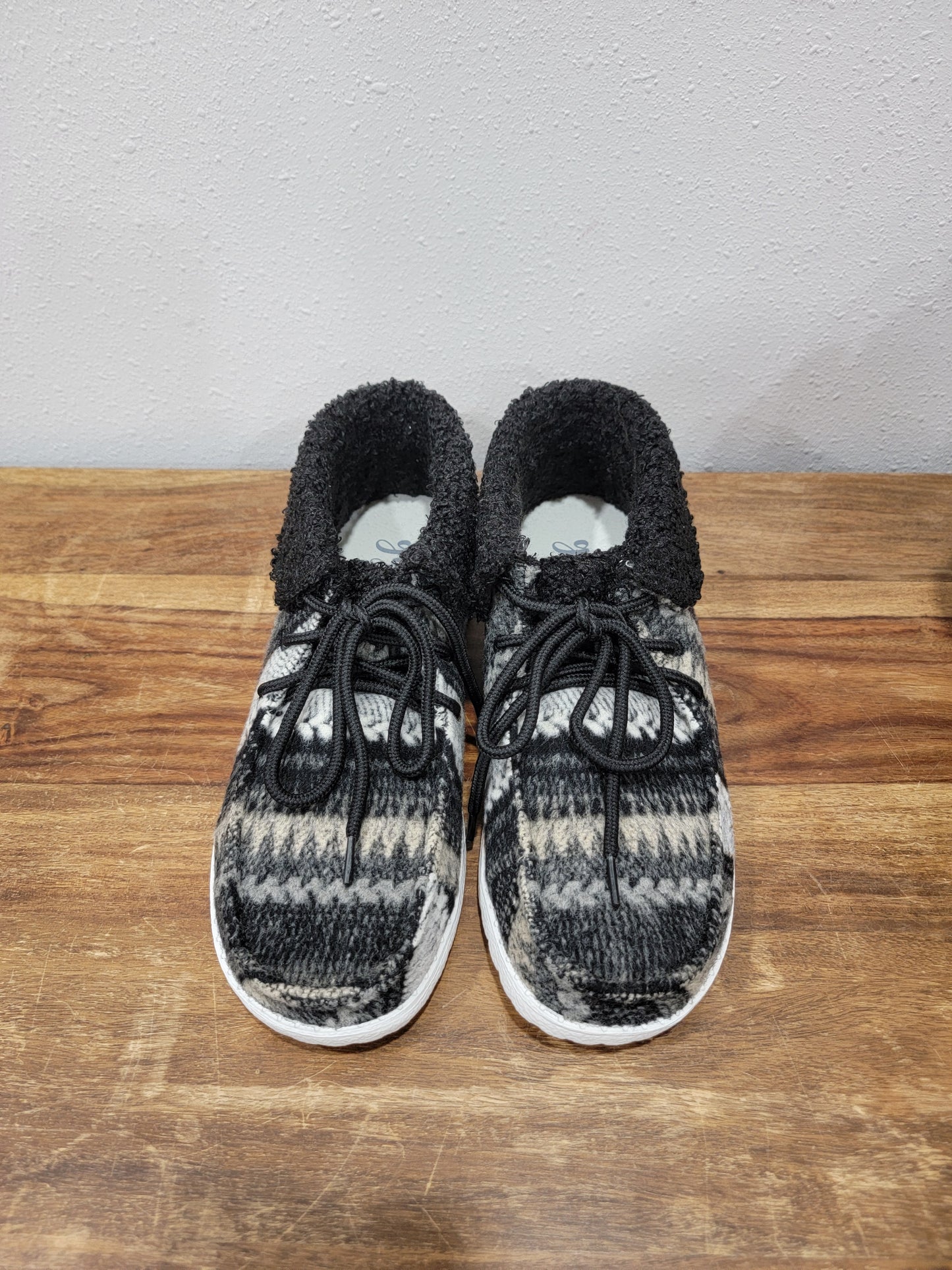 Gypsy Jazz Alaska Black Boot