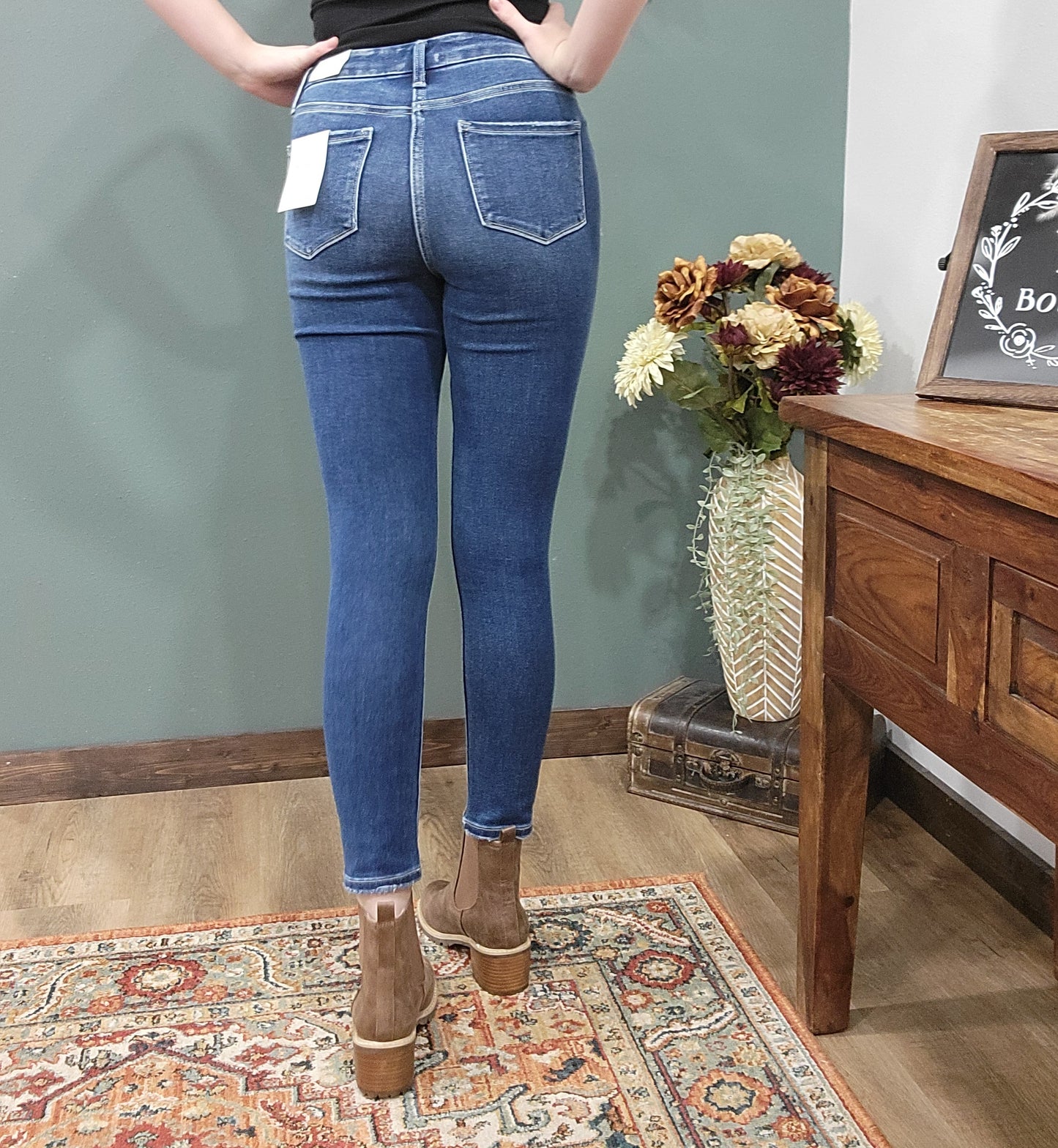 Lovervet Tummy Control High Rise Skinny Jean