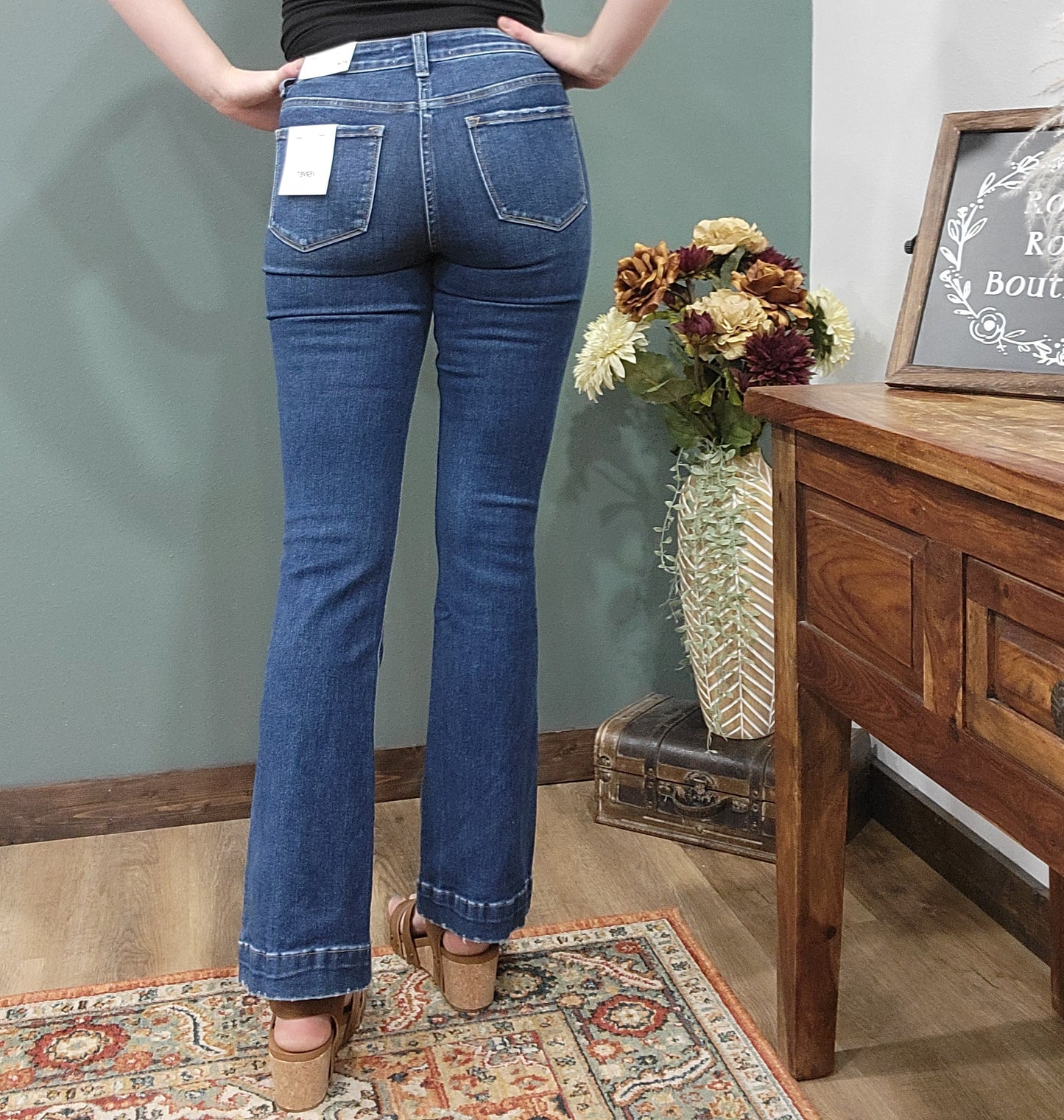 Vervet High Rise Boot Cut / Skylar Jean