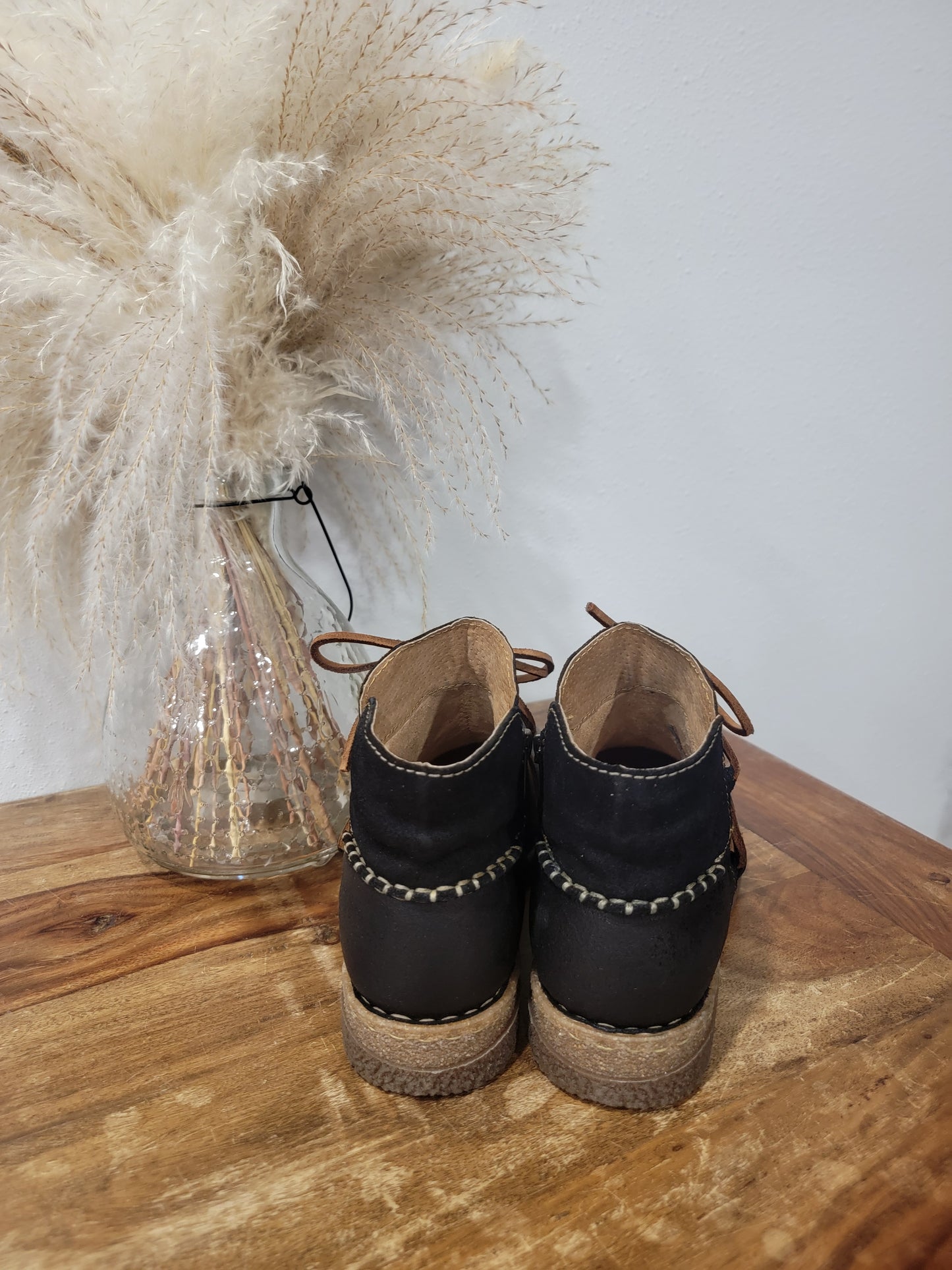 Born Ankle Boot / Calyn Black Distressed