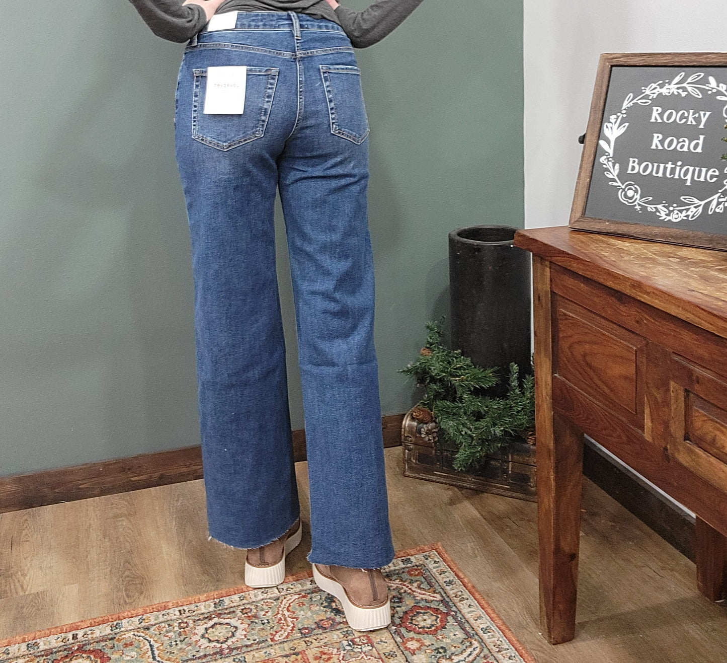 Lovervet High Rise Wide Leg