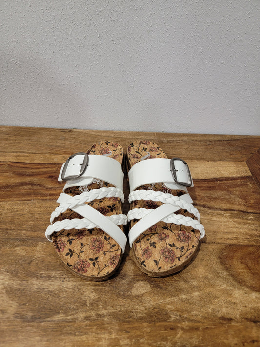 Very G Braided Strappy Sandal / Nora 3 White