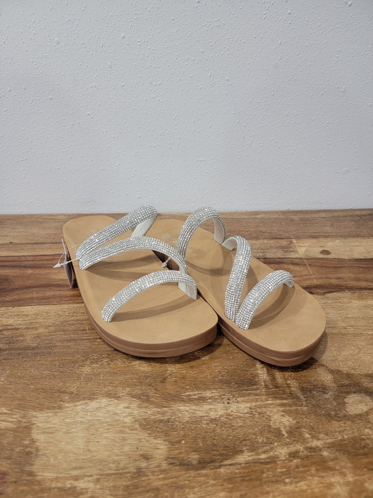 Forever Silver Strappy Sandal / Recommend-6 Silver