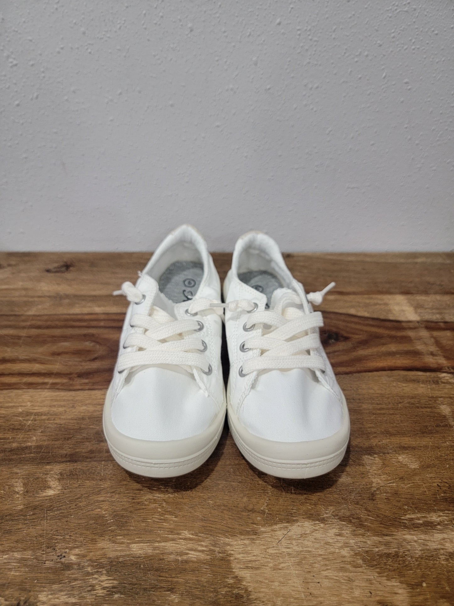 Forever Slip On White Sneaker / Comfort-01 White