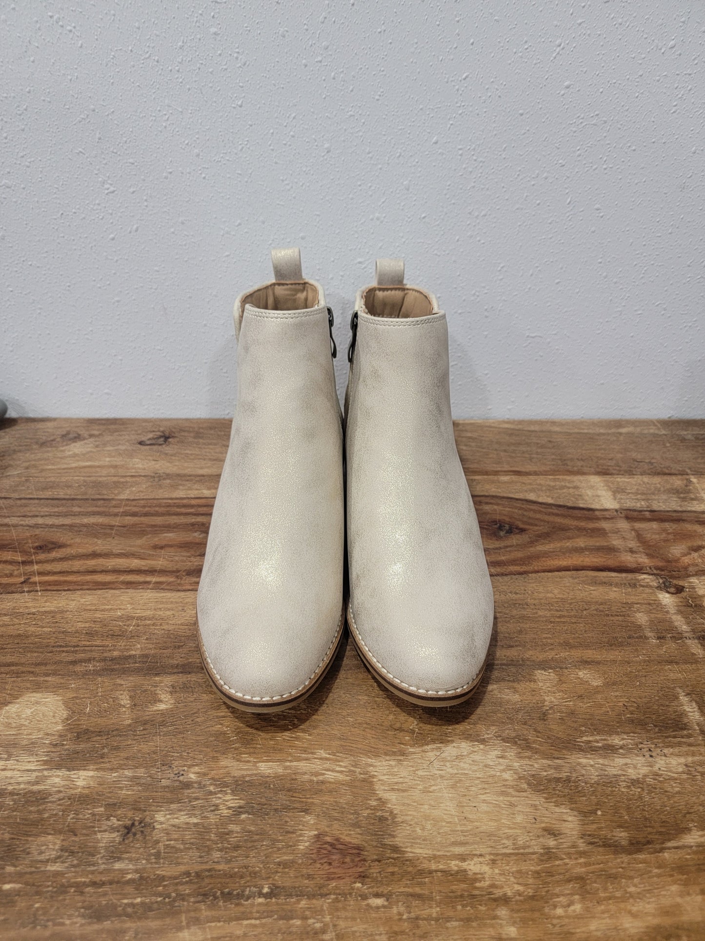 Corkys Metallic Ankle Boot / Half N Half Gold Metallic