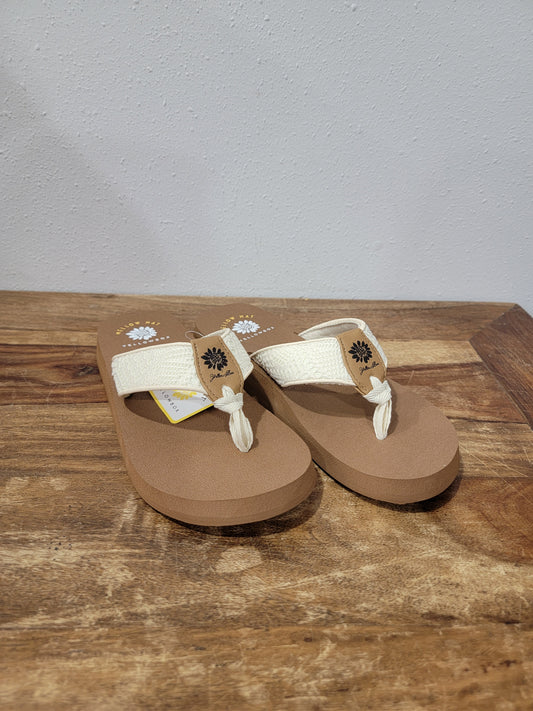 YellowBox Sandal - Nelin Cream