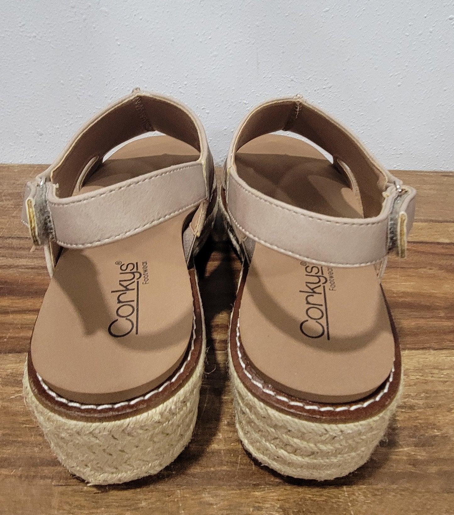 Corkys Ready or Not/Taupe