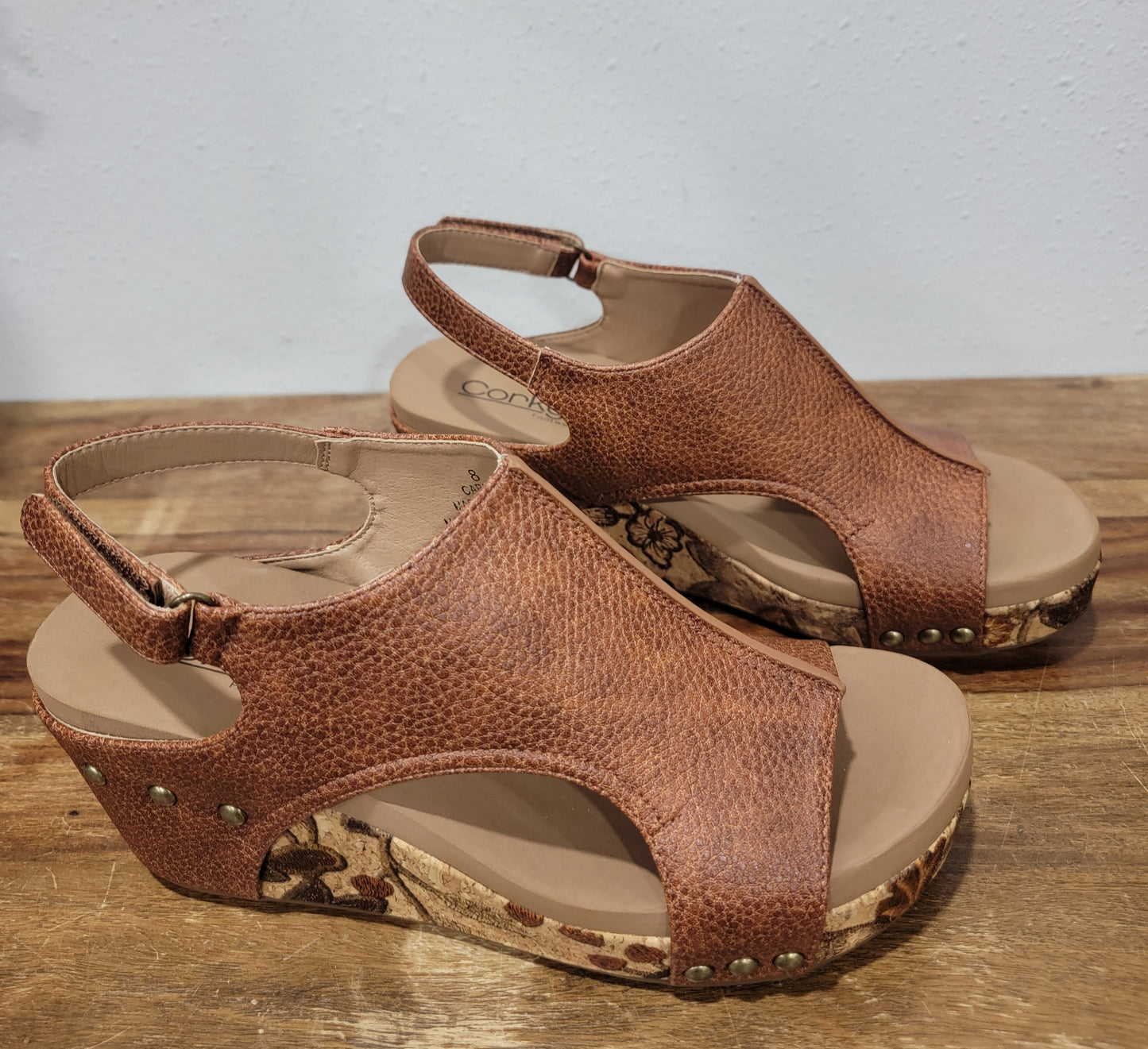 Corkys Carley/Cognac Tumbled