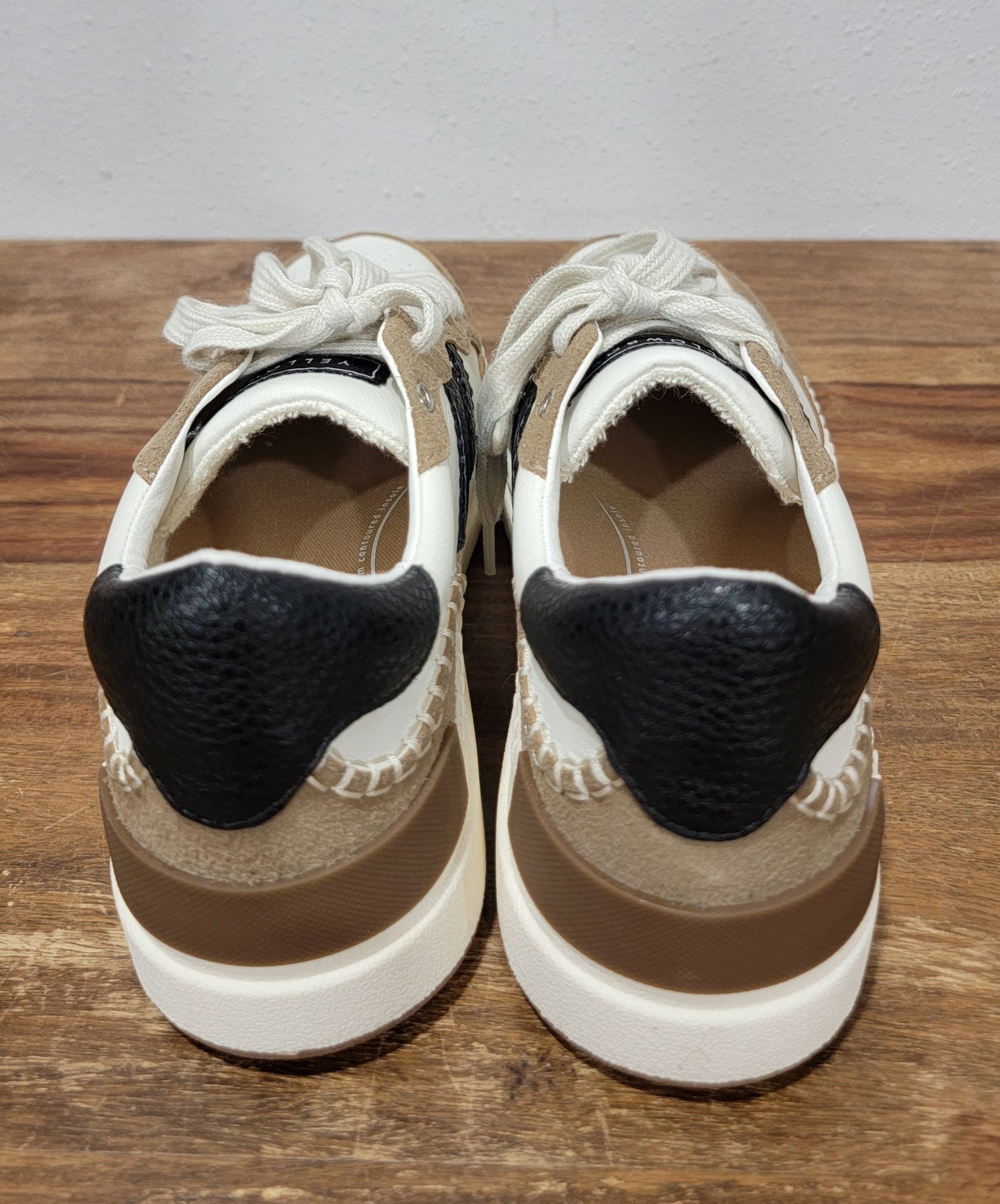 YellowBox Sneaker - Oculus