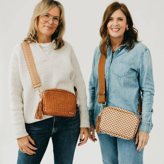 Woven Willow Camera Crossbody Bag: Camel