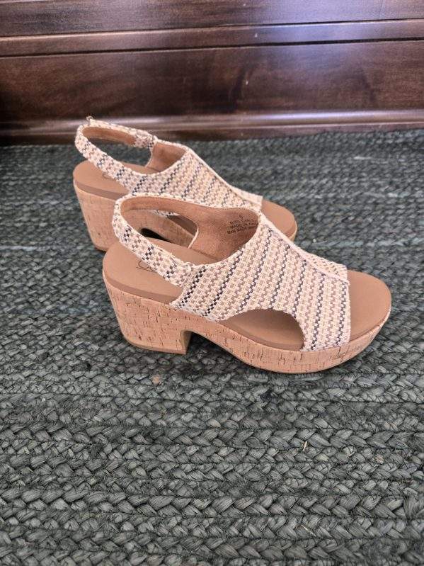 Corkys Cut Out Wedge/ Miss Carley