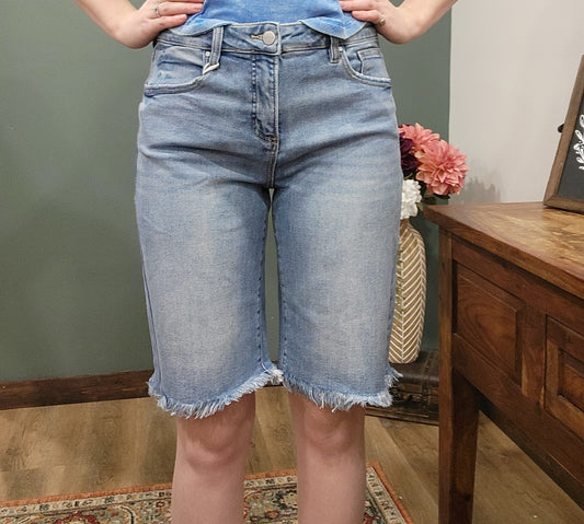 Risen Reg/Curvy Tummy Control Medium Wash Bermuda Jean Short