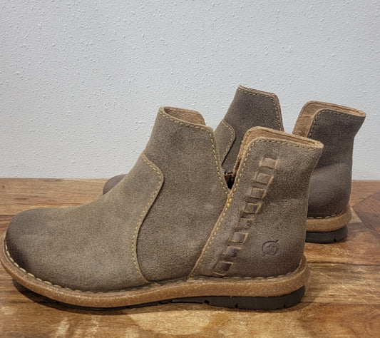 Born Taj Boot - Taupe
