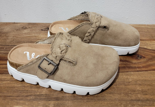 Very G Cali Slip On/ Taupe
