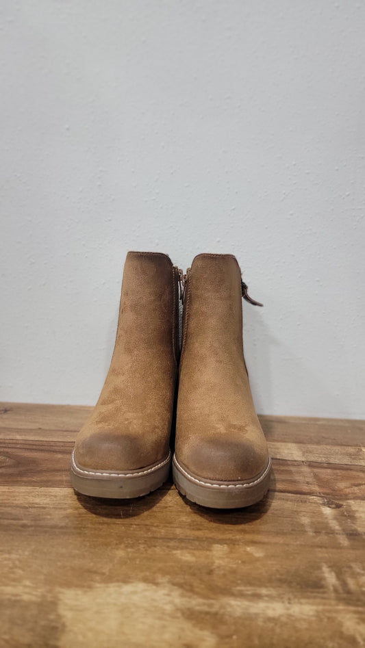 Pierre Dumas Everlee Chunky Heel Boot - New tan