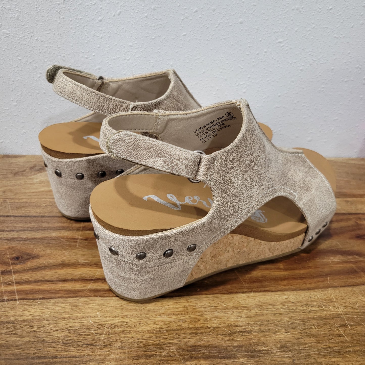 Very G Cream Isabella Wedge