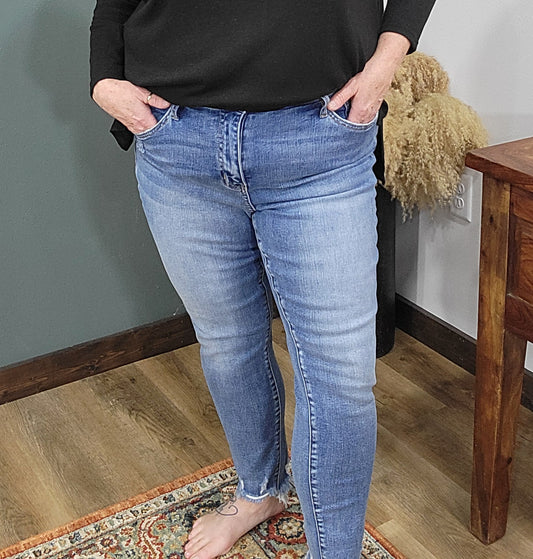 Curvy Lovervet by Vervet High Rise Skinny Jeans