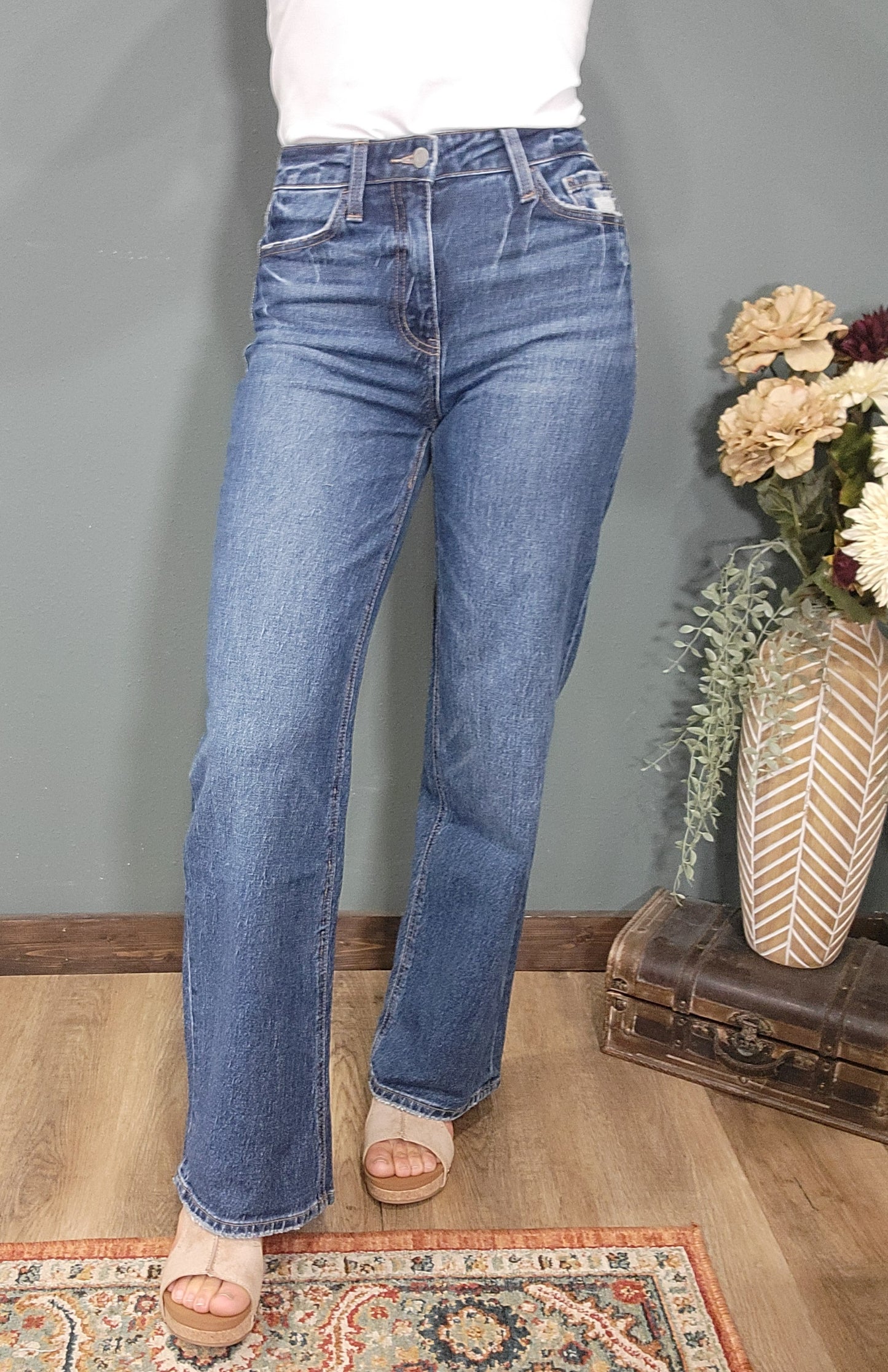 Vervet High Rise 90's Wide Leg Jean
