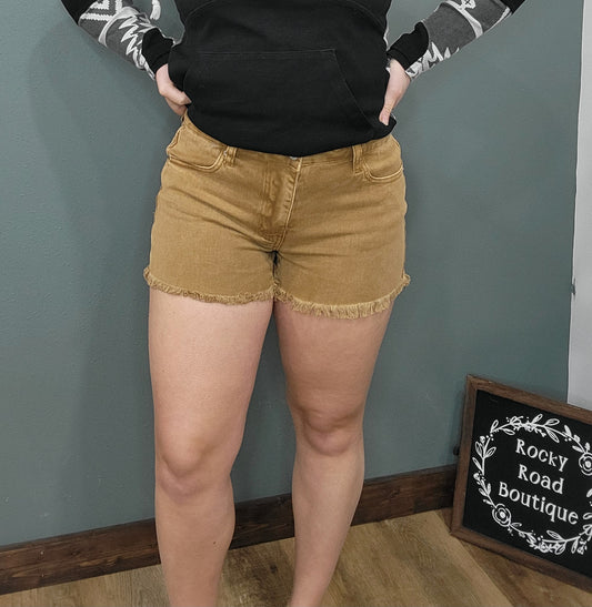 Zenana Caramel Brown Frayed Hem Mid Rise Shorts