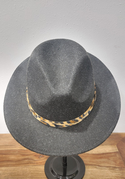 CC Beanie Fedora Hat - Heather Black w/Leopard Print Band