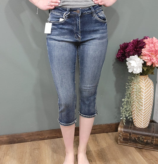 YMI Acid Dark Wash Capri Jean