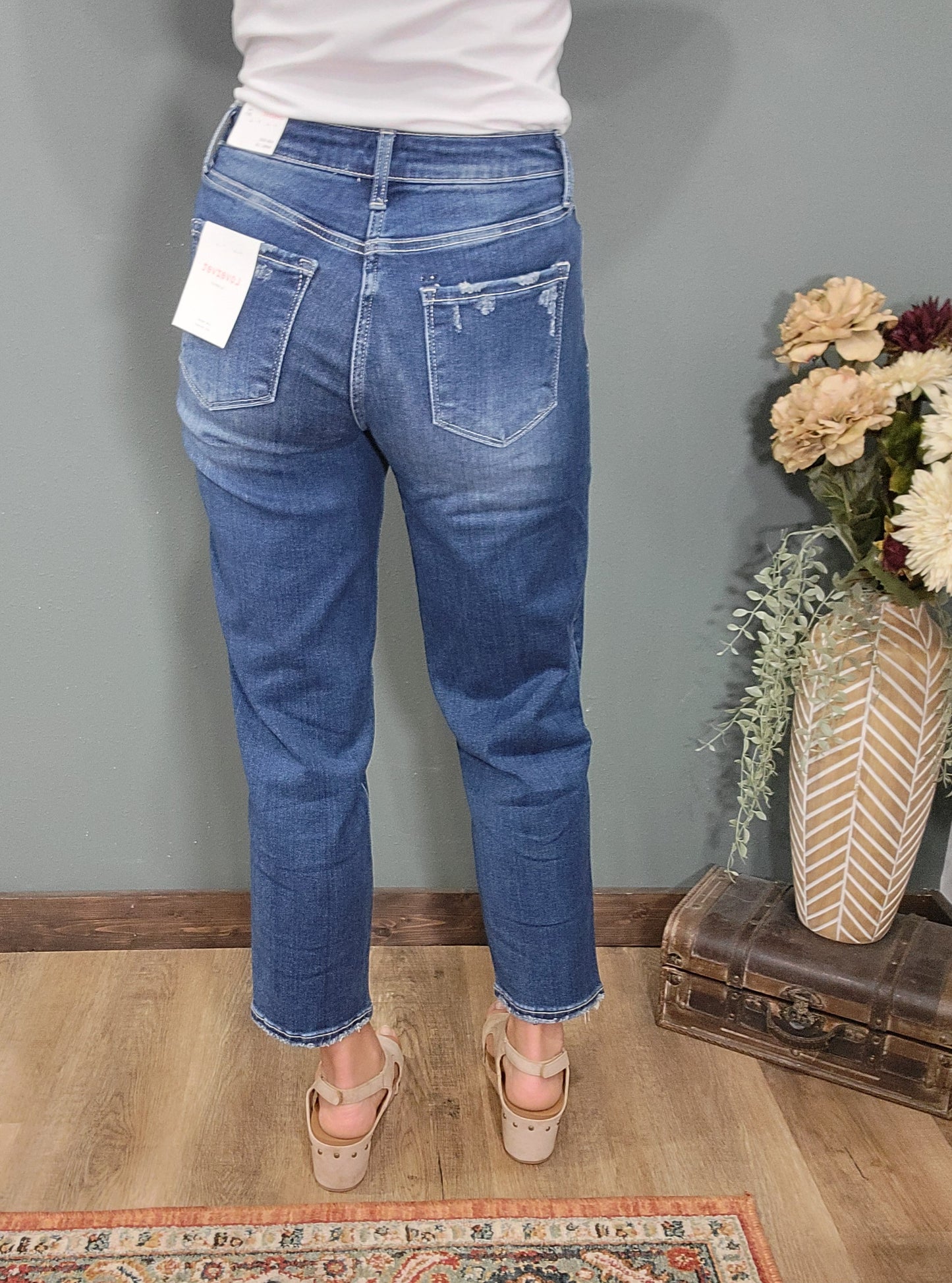 Lovervet High Rise Barrel Jean