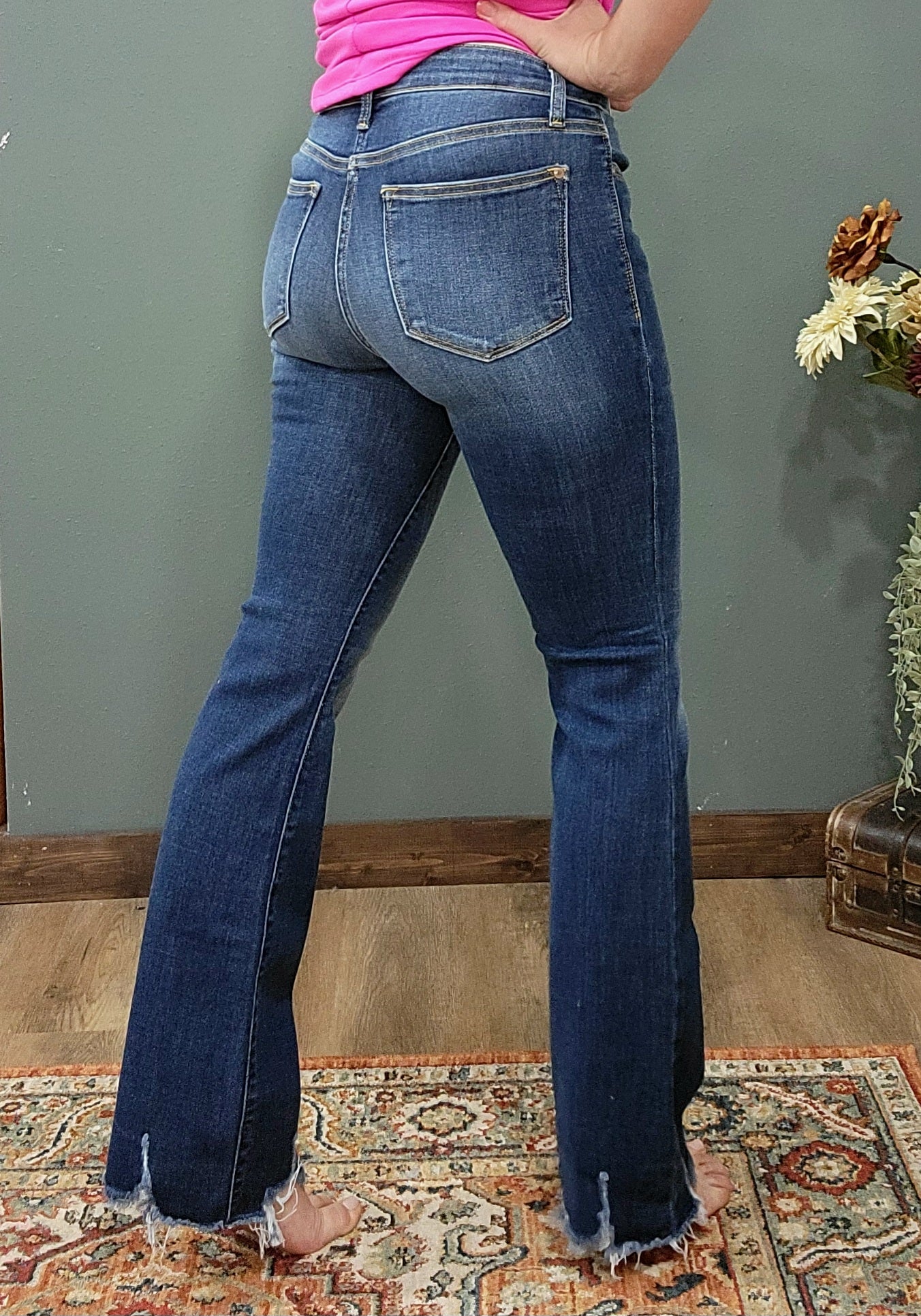Judy Blue Reg/Curvy Mid Rise Bootcut
