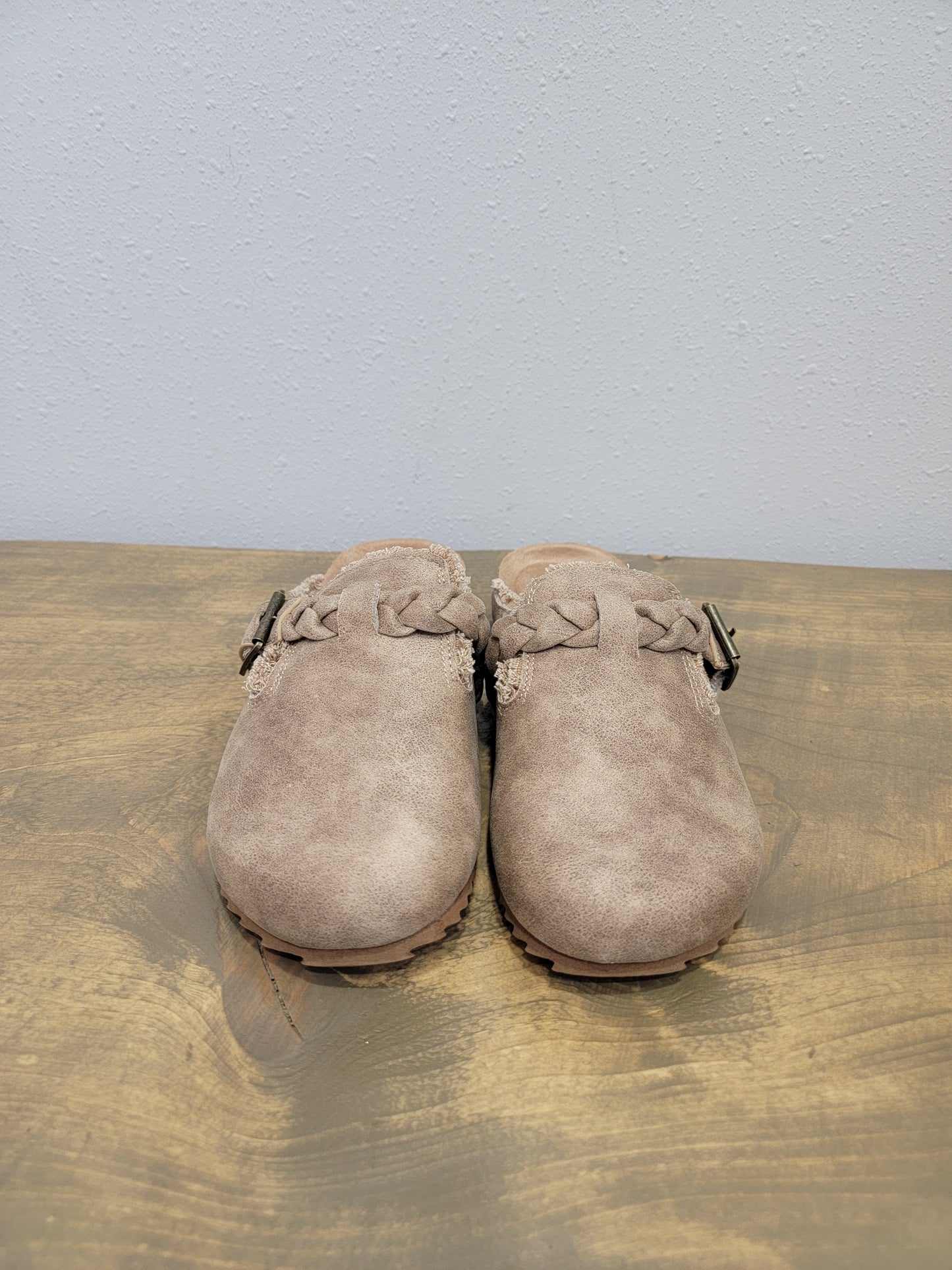 Very G Braided Slip On in Iris 2 Beige