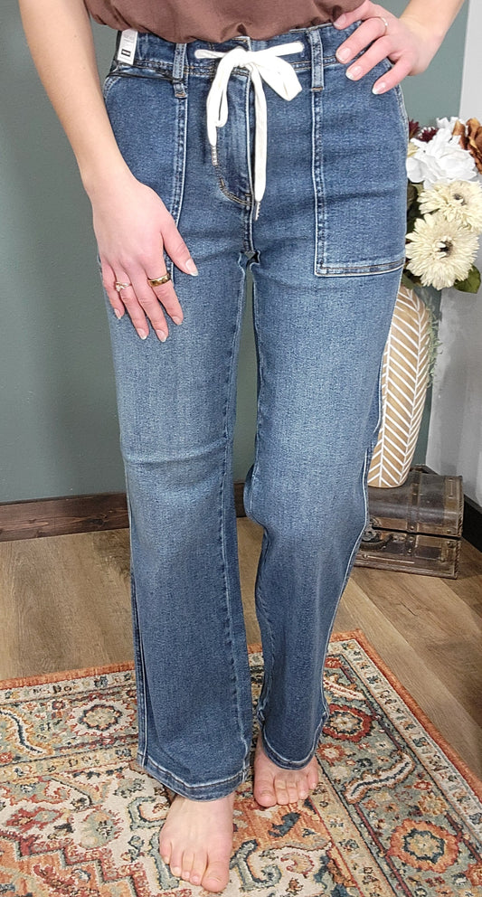Judy Blue High Rise Straight Leg Jeans