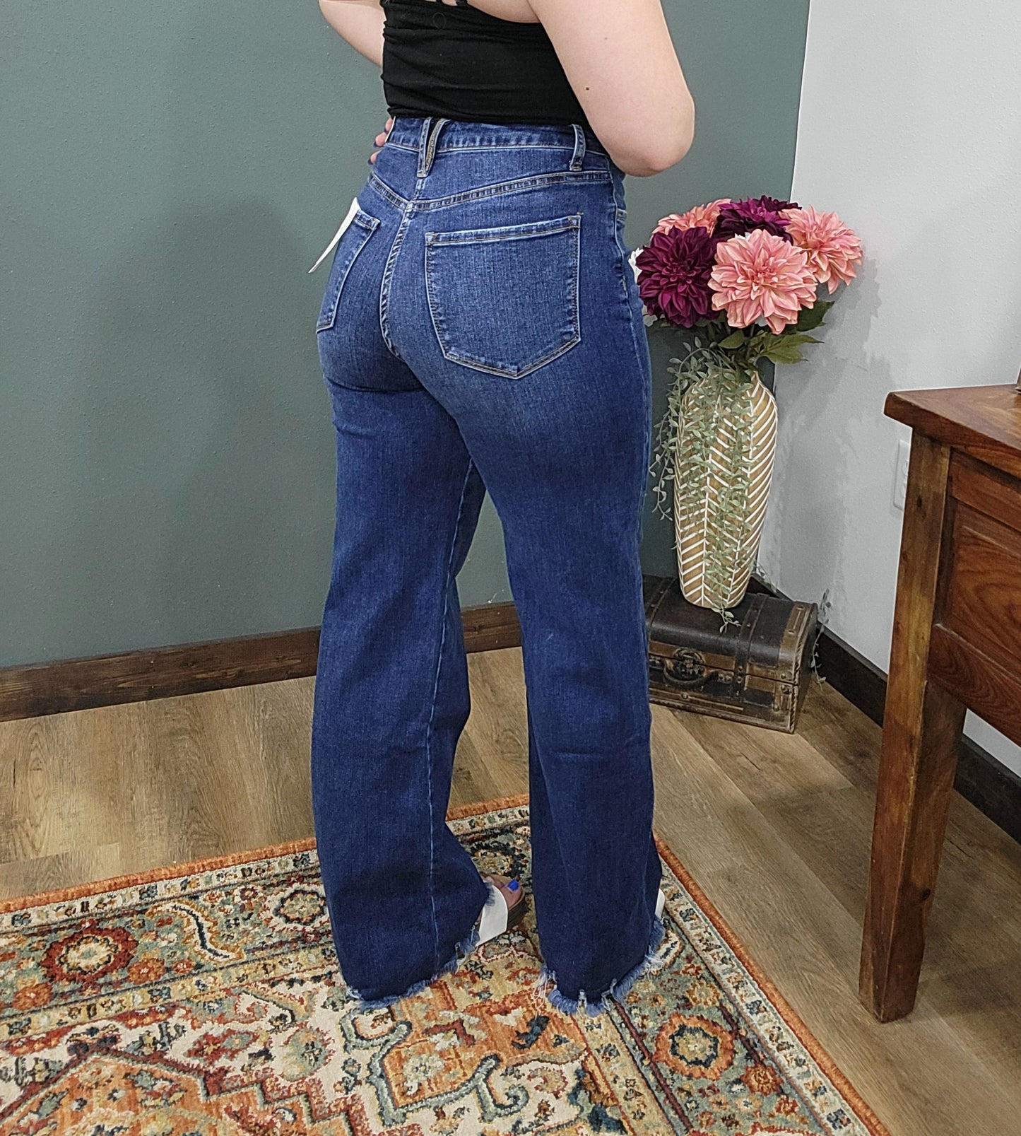 Reg/Curvy Lovervet Tummy Control 90's Vintage Loose Jeans