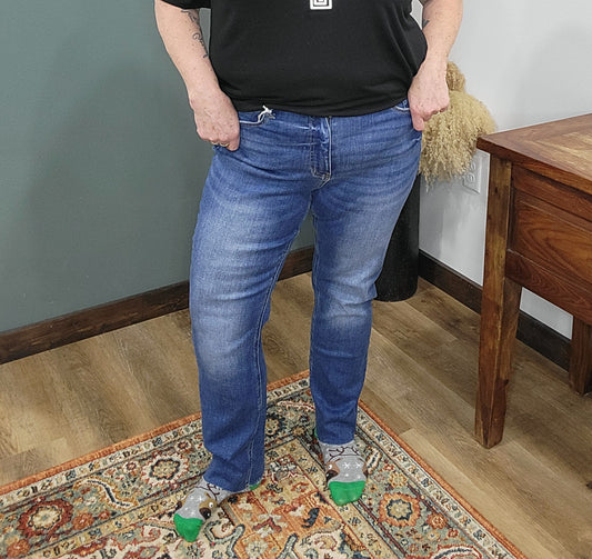 Curvy Lovervet High Rise Straight Fit Jeans