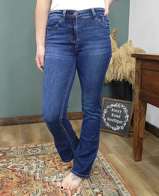 Vervet Reg/Curvy Skylar High Rise Bootcut Jeans