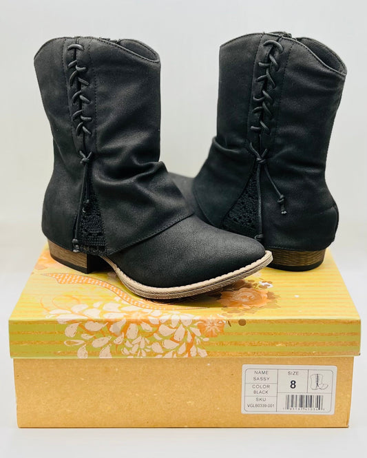Very G Black Sassy Boots