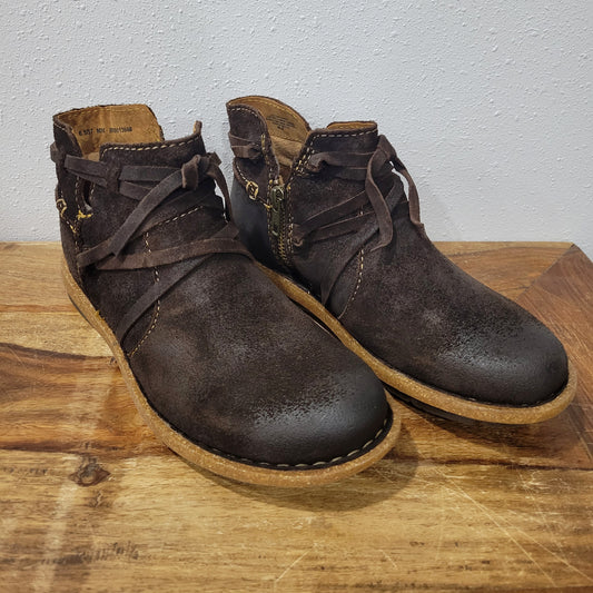 Born Chocolate Tarkiln Boots