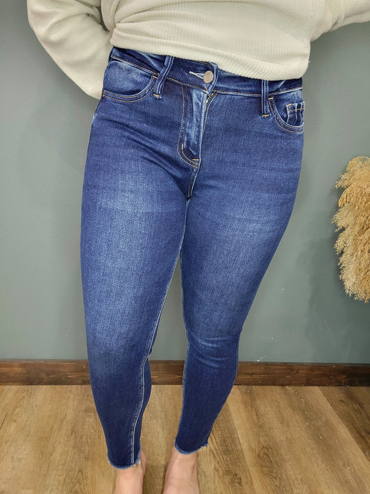 Reg/Curvy Vervet Amber Mid Rise Skinny Jeans
