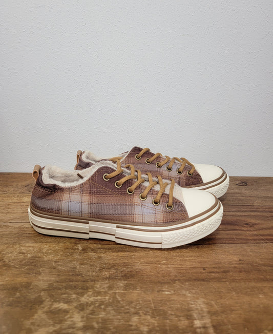 Very G Soli Plaid Sneaker