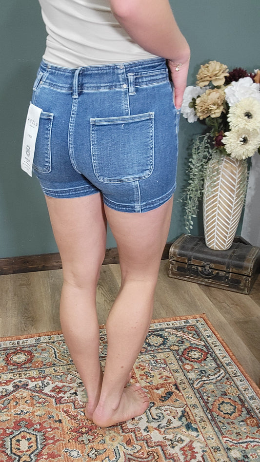 Risen Mid Rise Medium Wash Trouser Short