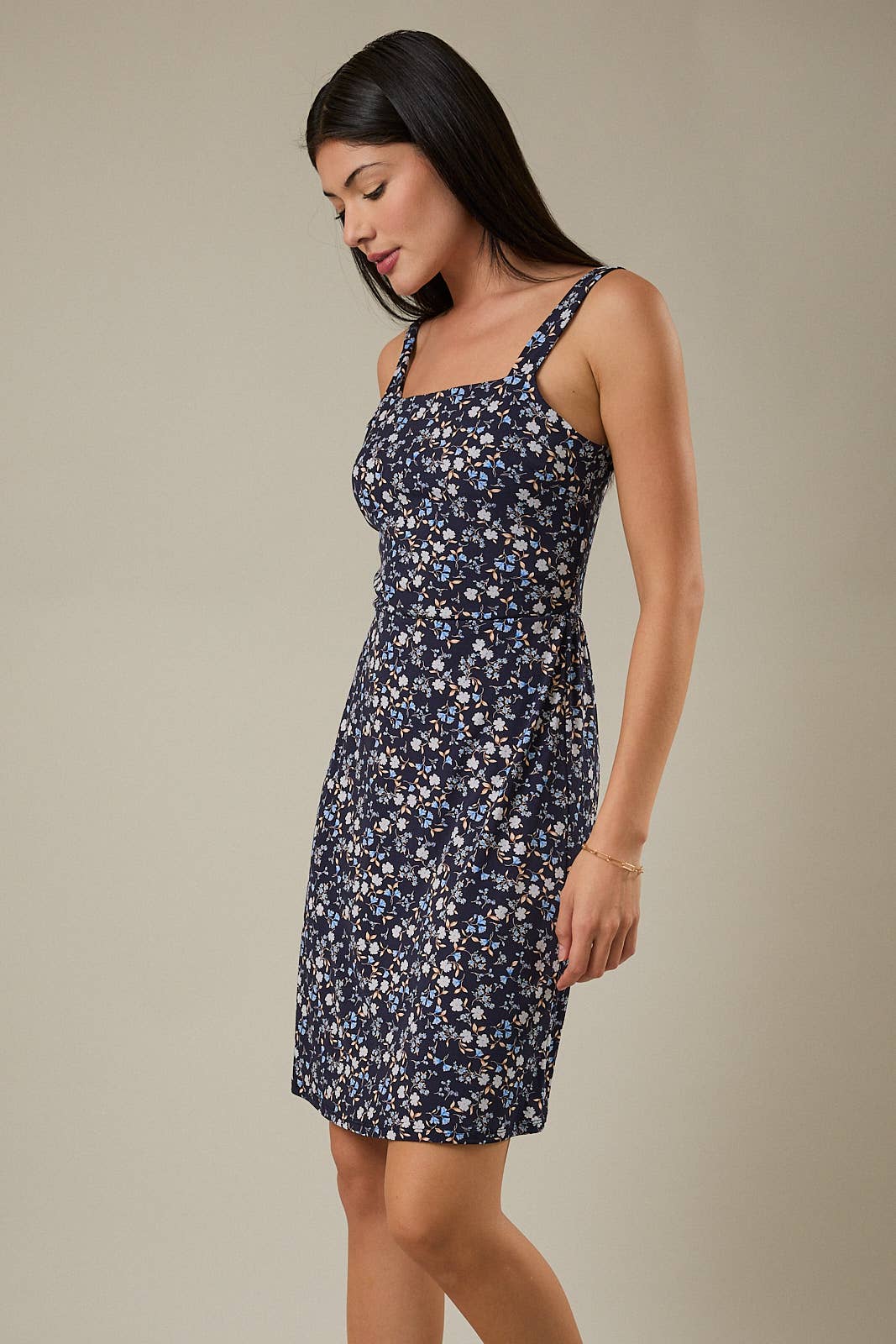 Gilli Sleeveless Square Neck Back Tie Mini Dress: Navy-Blue Ditsy Floral Print