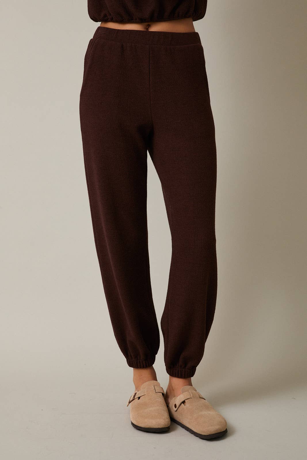 Gilli Waist Band Jogger Pants: Mocha