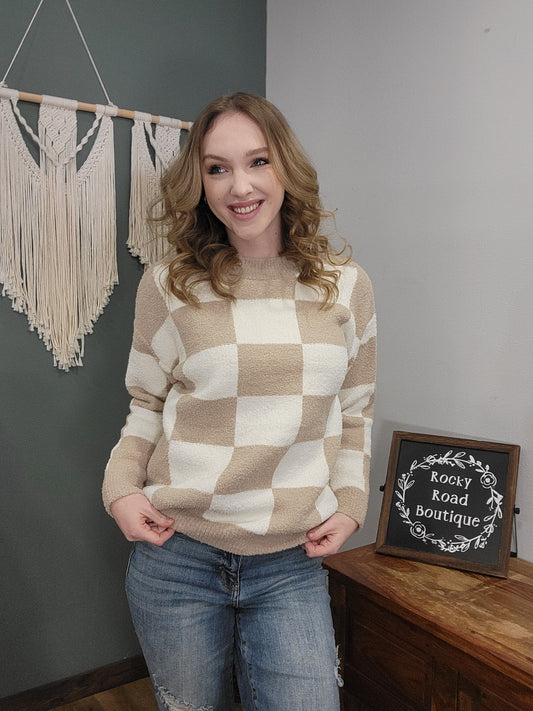 ComfyLuxe Checkered Crew Neck Sweater / Beige