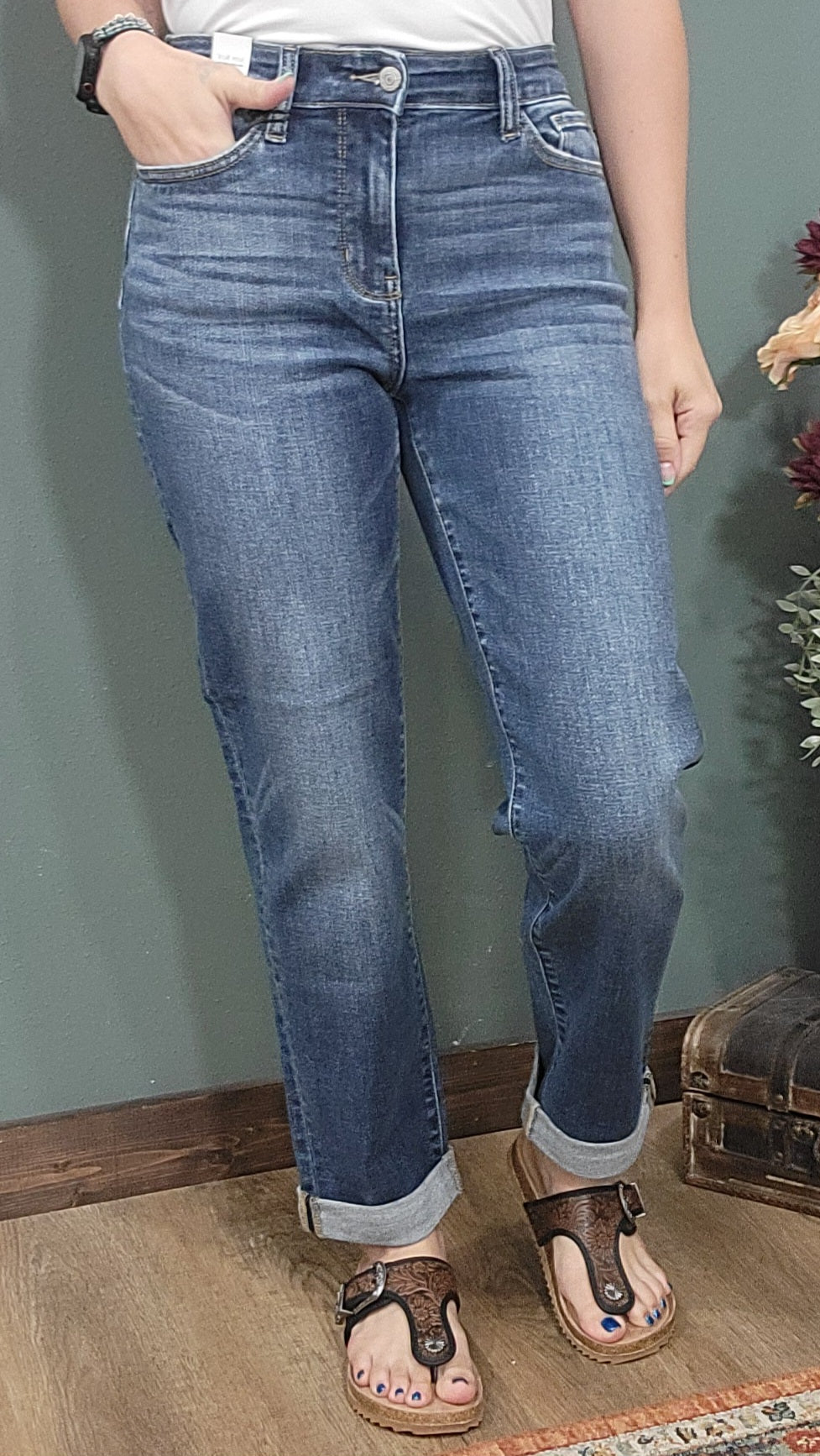 Judy Blue Mid Rise Billie Boyfriend Jean