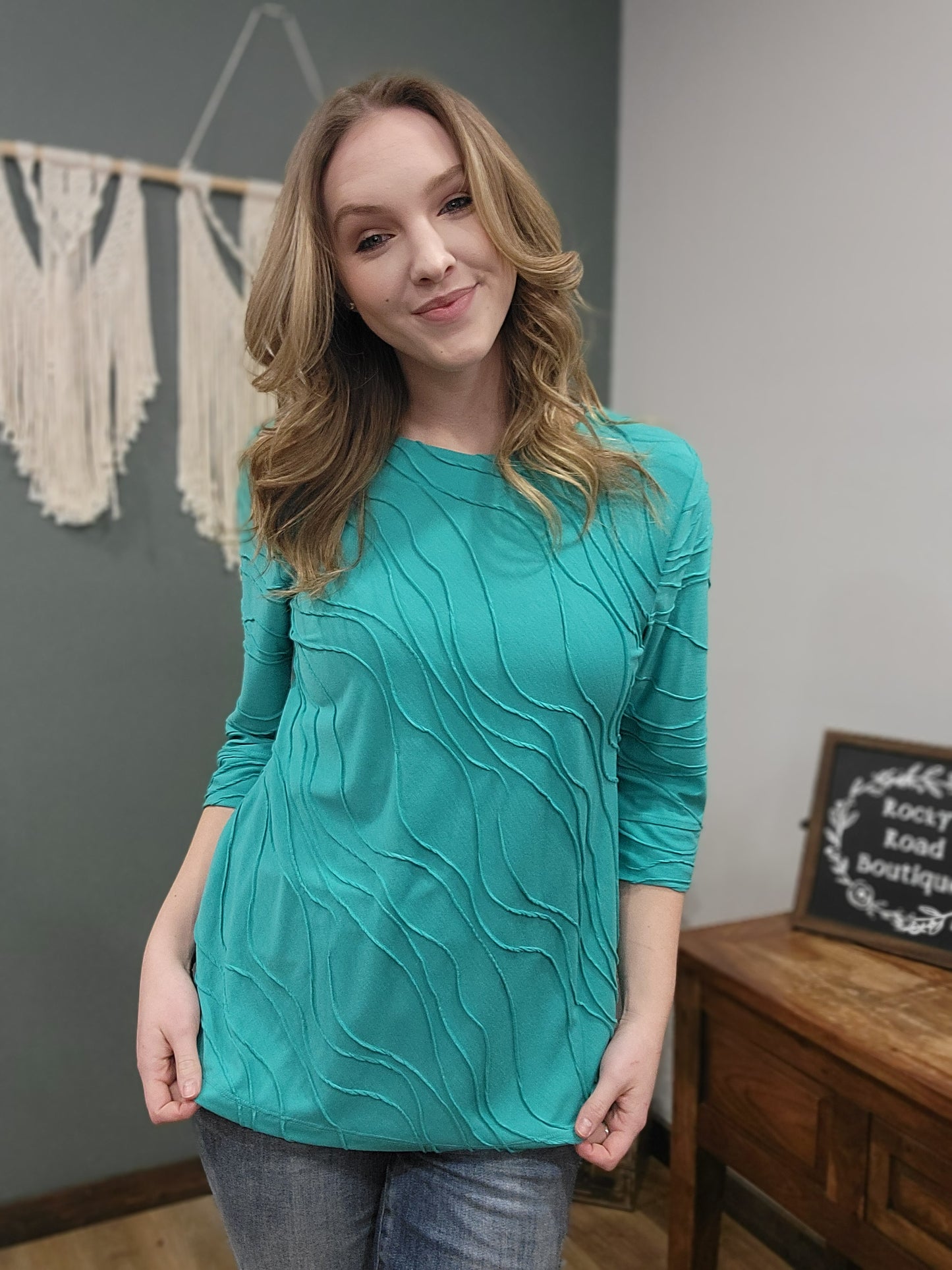 Links Teal Wave Pattern Quarter Sleeve Top