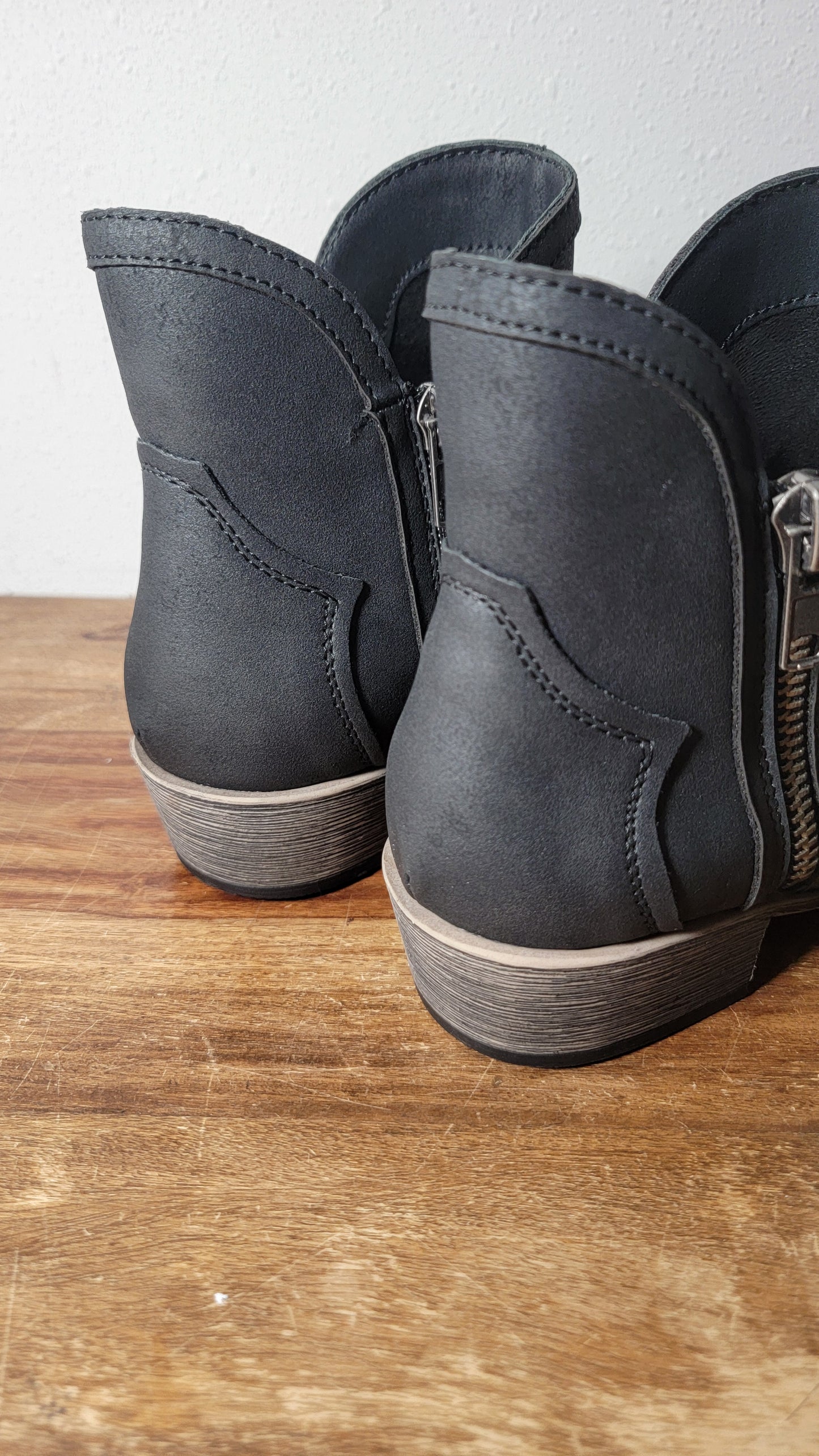Very G Evie Boot - Black