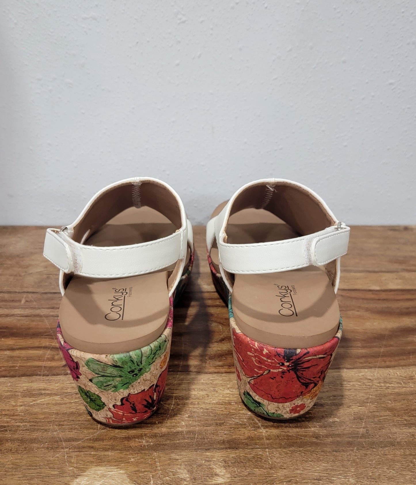 Corkys Carley White Floral 2 Wedge Sandal