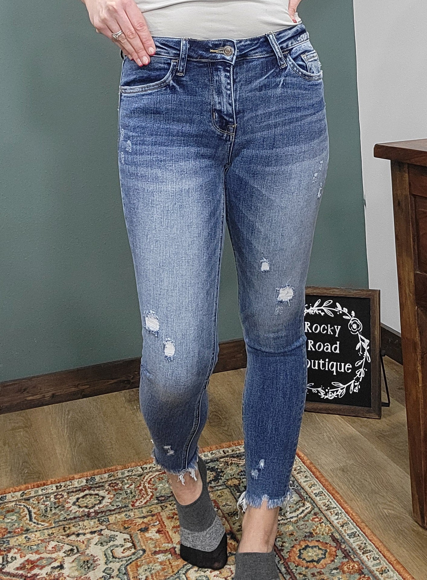 Lovervet by Vervet Fondly Mid Rise Skinny Jeans