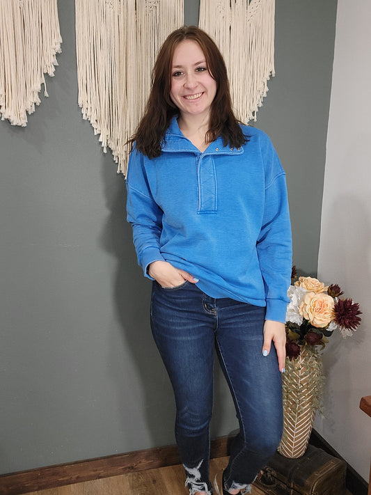 Michelle Mae Jesse Vintage Wash Snap Pullover - Blue