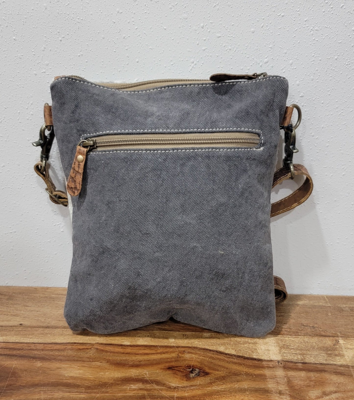 Roger Small Crossbody Myra Bag
