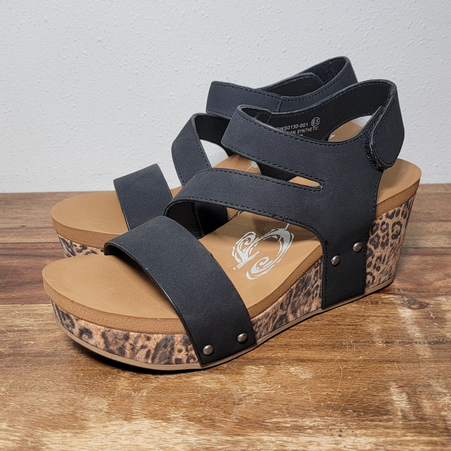 Very G Atlas Wedge - Black