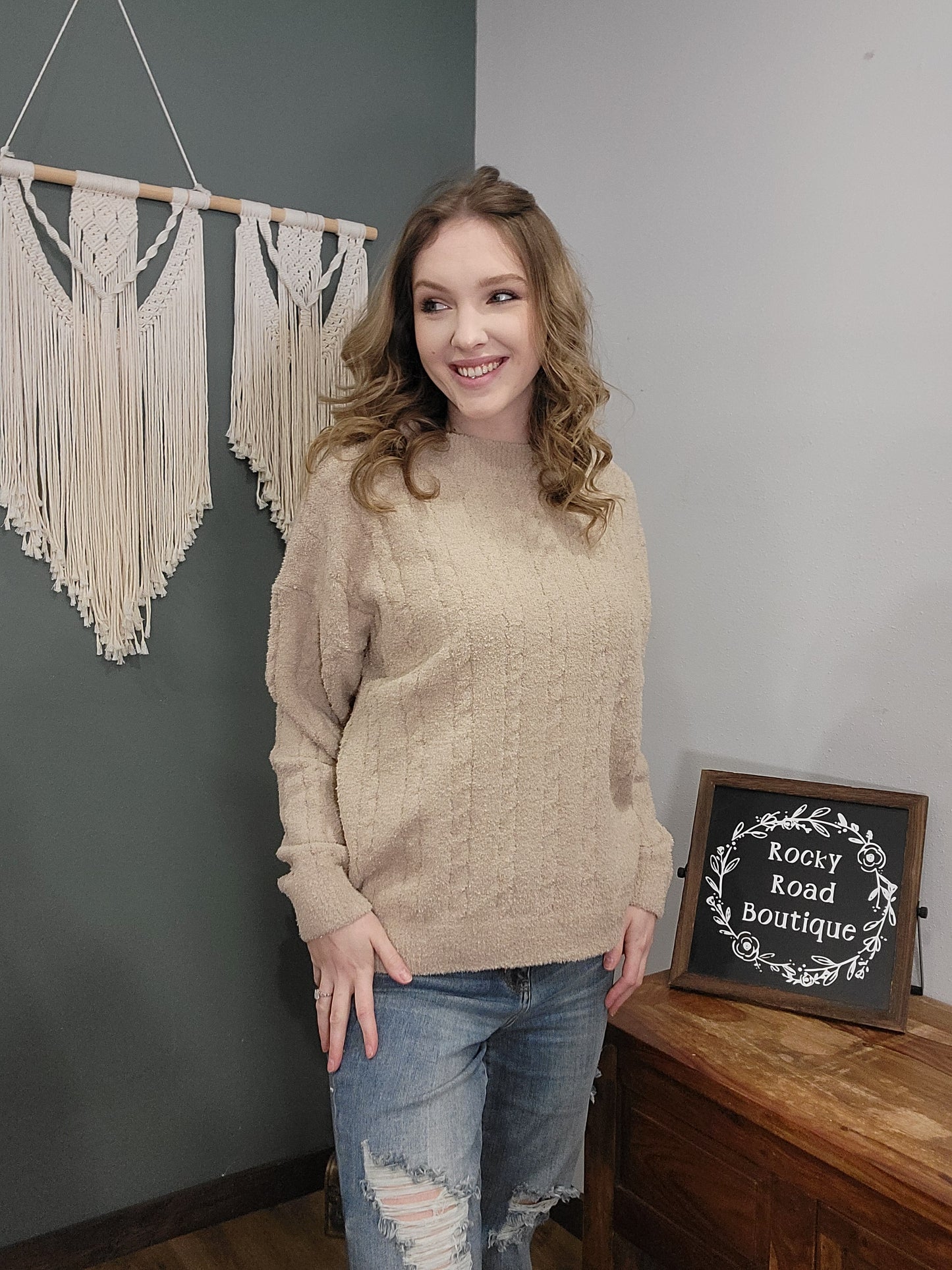 ComfyLuxe Cable Knit Crew Neck Sweater / Beige